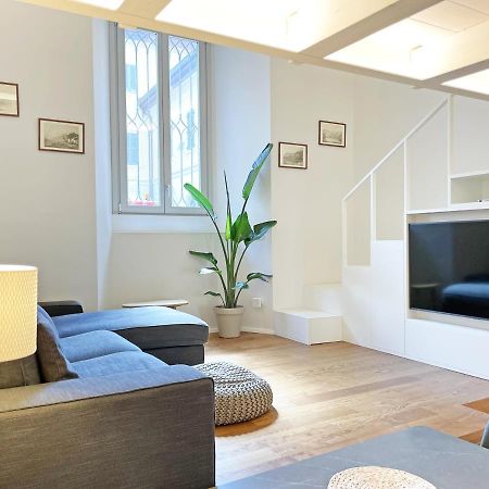 "La Portineria" Charming Apartment Old Town Como Lake מראה חיצוני תמונה
