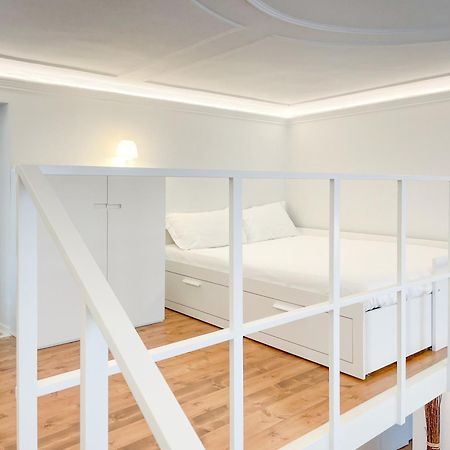 "La Portineria" Charming Apartment Old Town Como Lake מראה חיצוני תמונה
