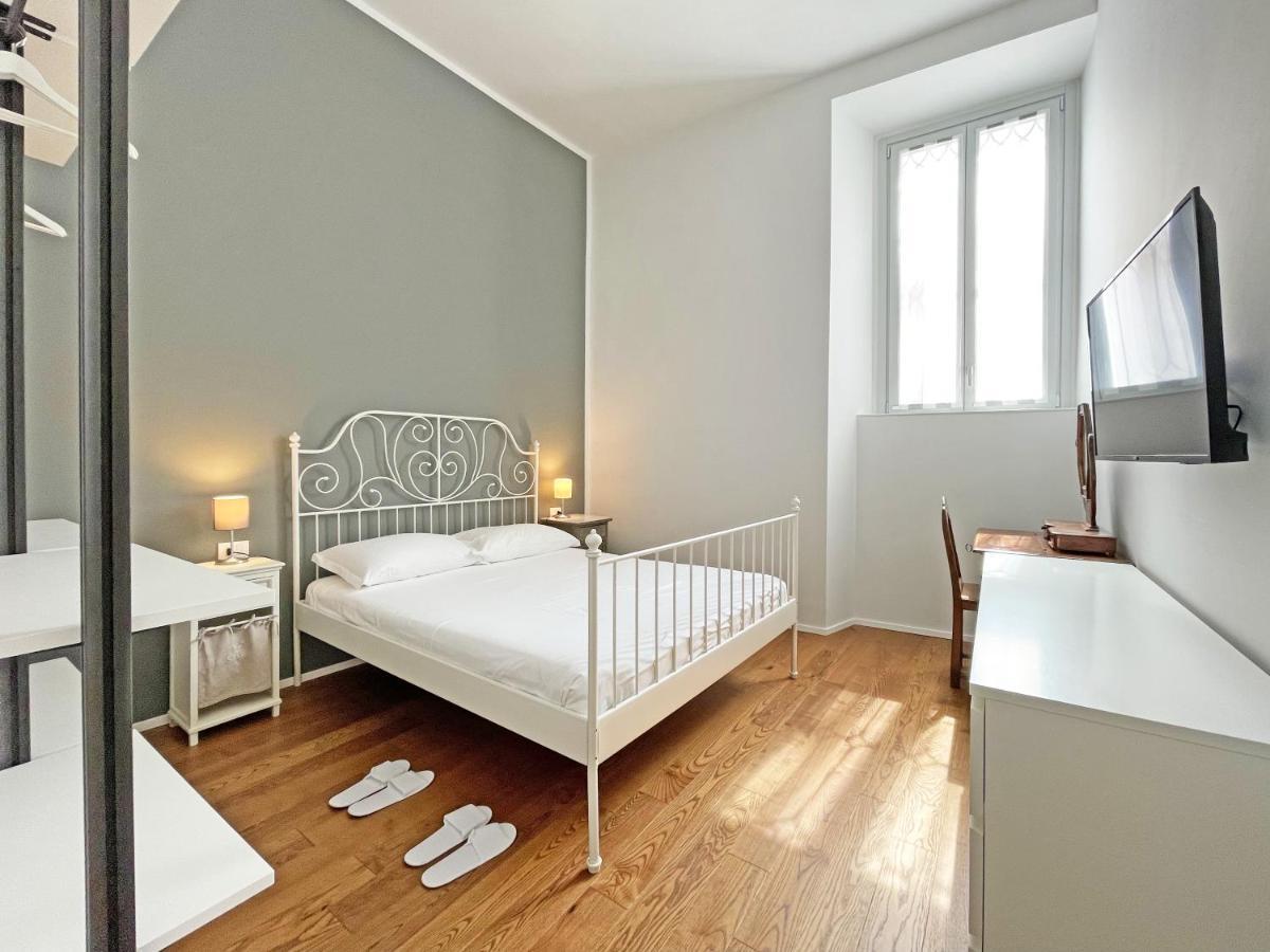 "La Portineria" Charming Apartment Old Town Como Lake מראה חיצוני תמונה