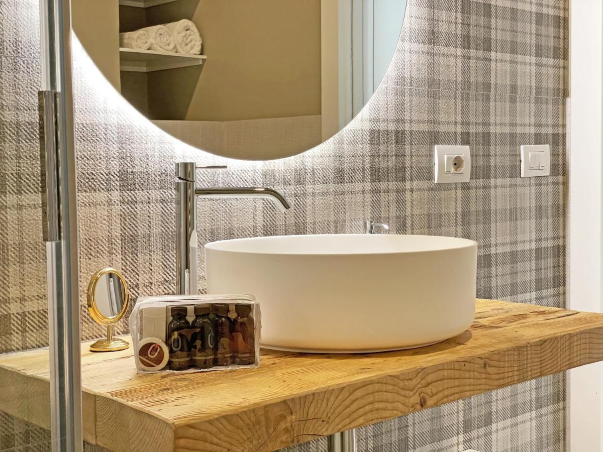 "La Portineria" Charming Apartment Old Town Como Lake מראה חיצוני תמונה
