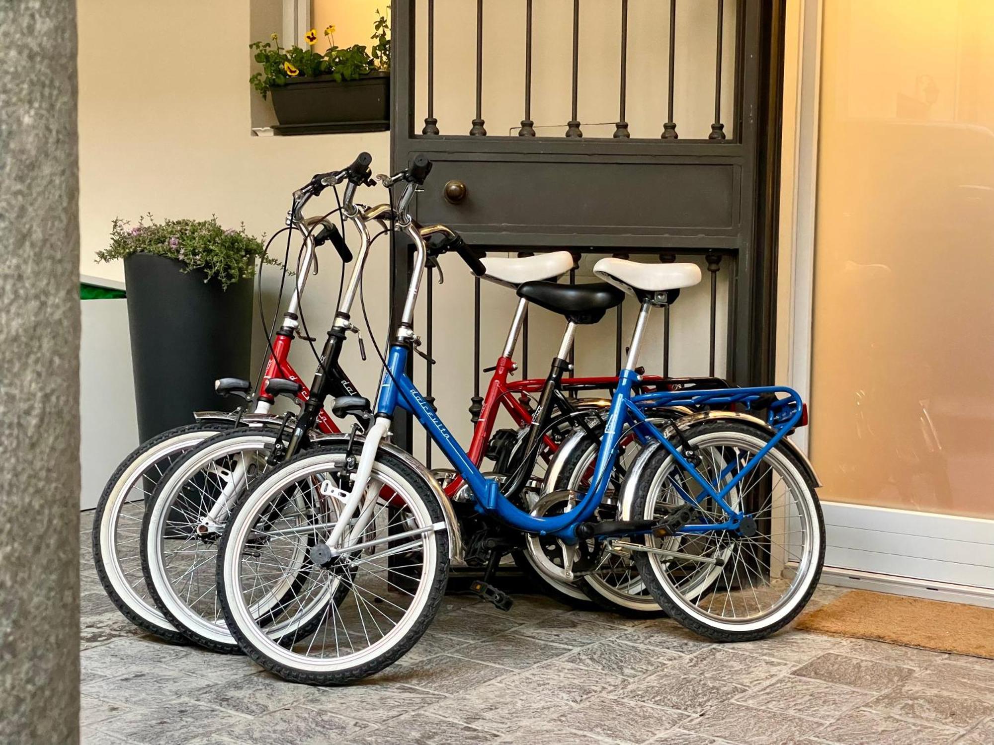 "La Portineria" Charming Apartment Old Town Como Lake מראה חיצוני תמונה