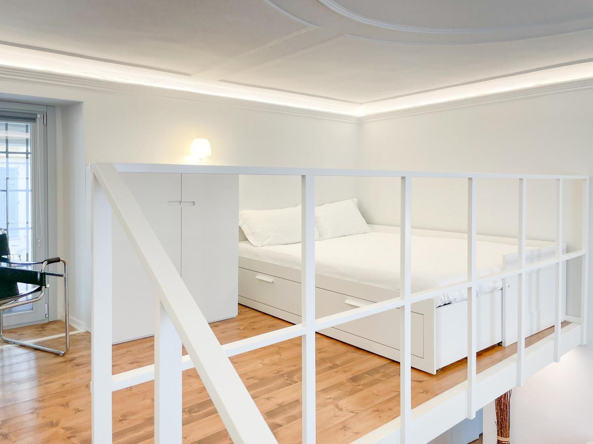 "La Portineria" Charming Apartment Old Town Como Lake מראה חיצוני תמונה